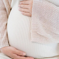 基于我们看到的强🦝🦠劲需求，我们🐫预计通信的这一🚁部分将在🖇